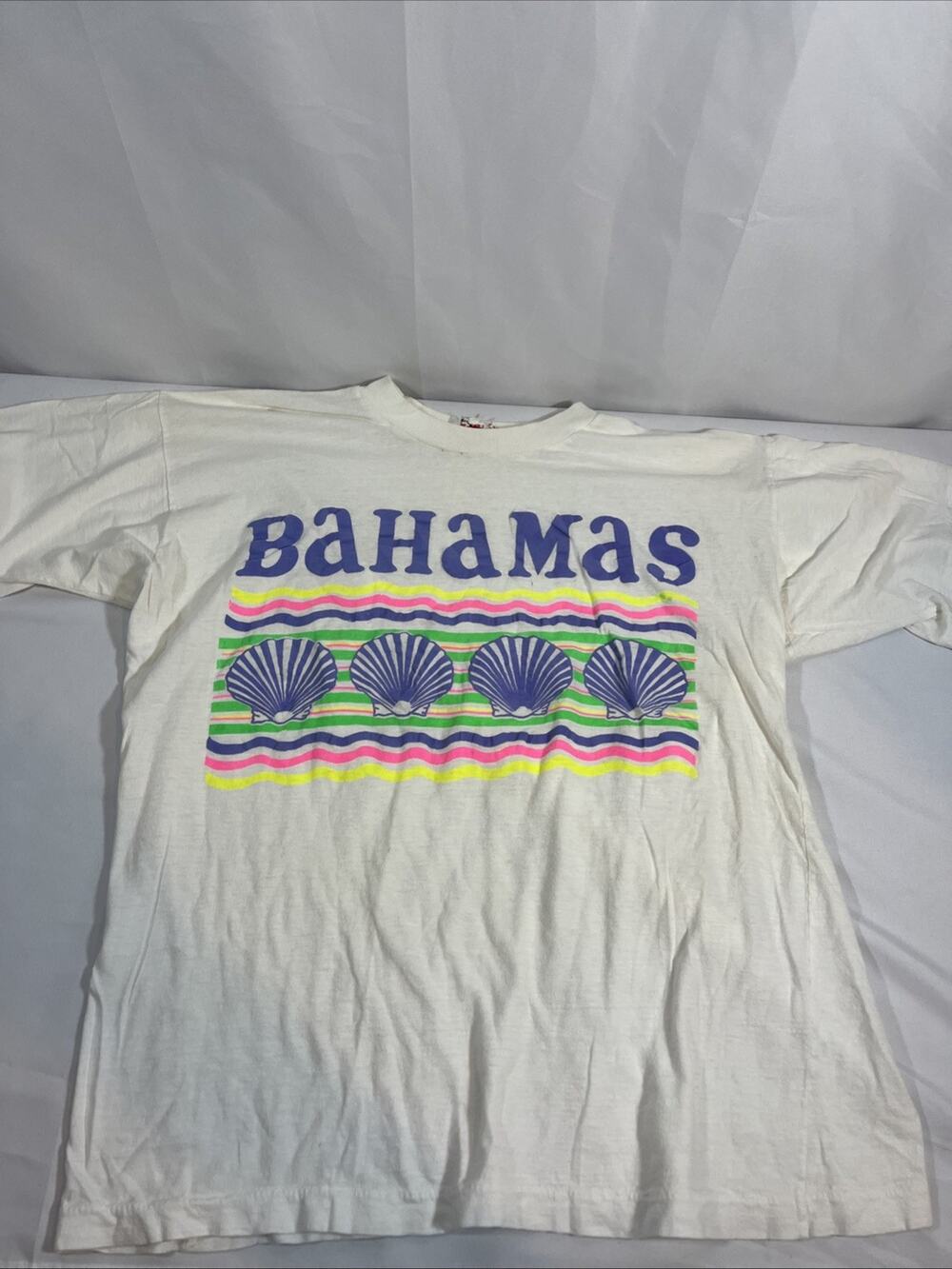 Vtg 80s Bahamas T Shirt Single Stitch Neon Seashells Golden Anchor Tag White -44